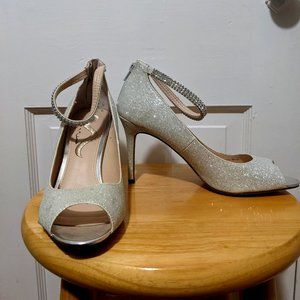 Nina Dazzling High Heel Shoes